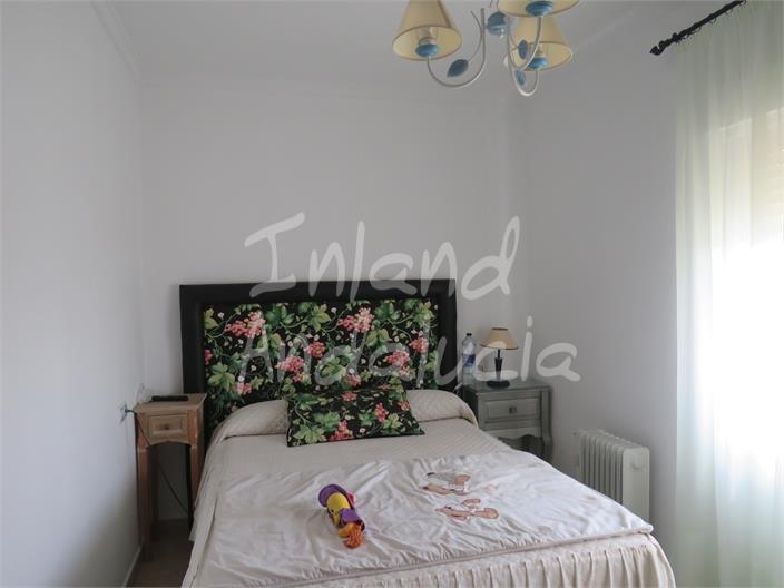 Image No.10-2 Bed Farmhouse for sale