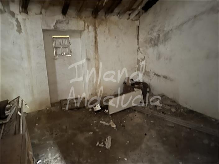 Image No.7-Ferme de 3 chambres à vendre à Charilla