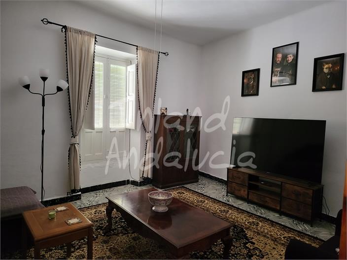 Image No.9-4 Bed House for sale