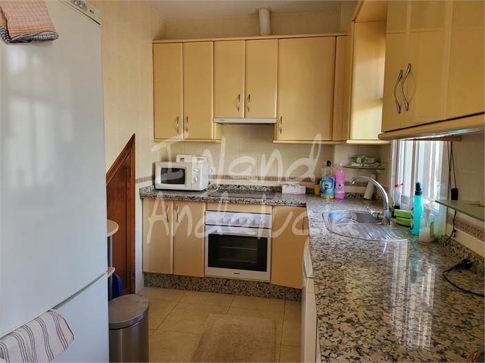 Image No.4-3 Bed House for sale