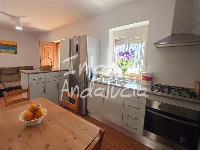 Image No.5-3 Bed House for sale