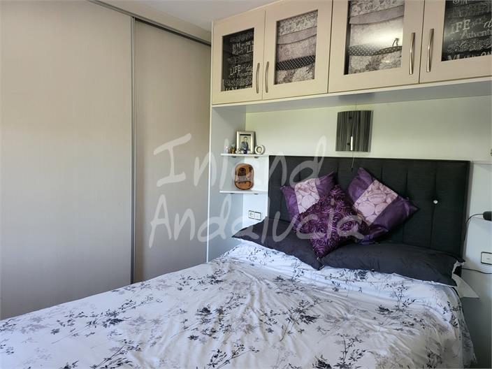 Image No.10-4 Bed House for sale