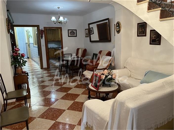 Image No.3-3 Bed House for sale