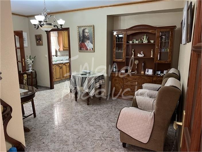 Image No.10-Maison de 4 chambres à vendre à Luque