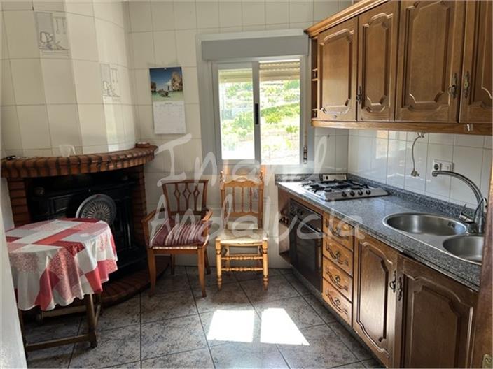 Image No.4-2 Bed Property for sale