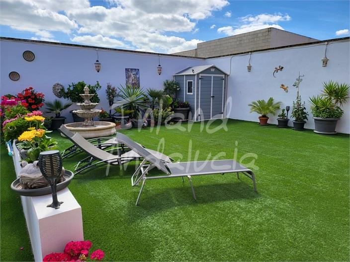 Image No.5-3 Bed House for sale