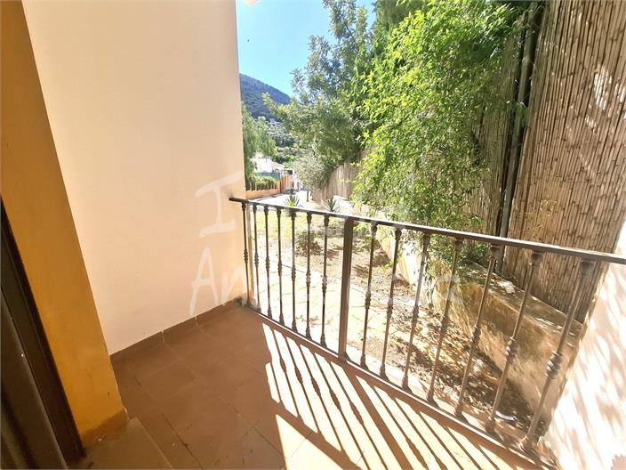 Image No.4-1 Bed Property for sale