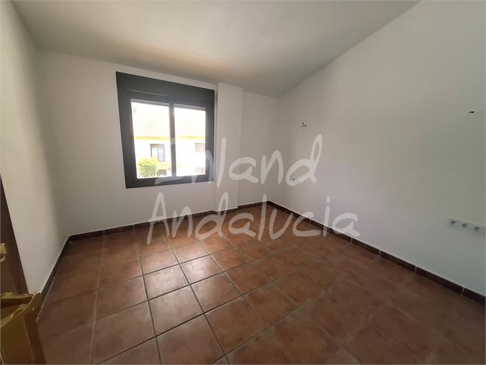 Image No.10-3 Bed Property for sale