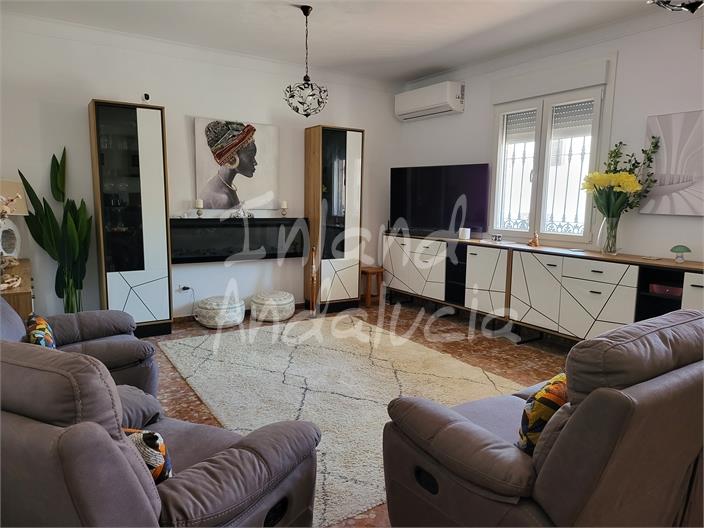 Image No.4-3 Bed House for sale