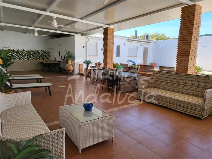 Image No.7-3 Bed House for sale