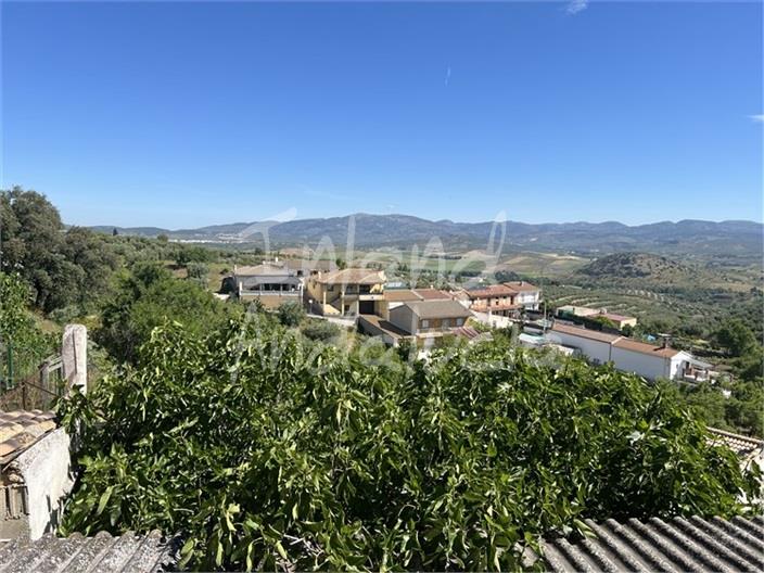 Image No.3-4 Bed House for sale
