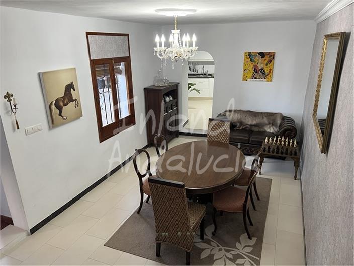 Image No.8-3 Bed Farmhouse for sale