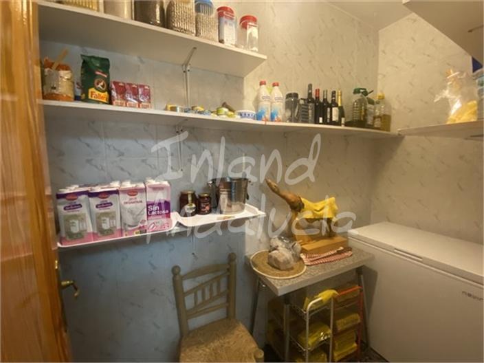 Image No.7-3 Bed Property for sale