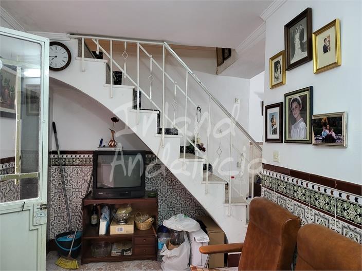Image No.7-3 Bed House for sale