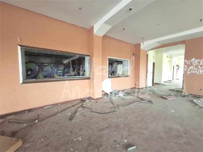 Image No.10-Commercial for sale