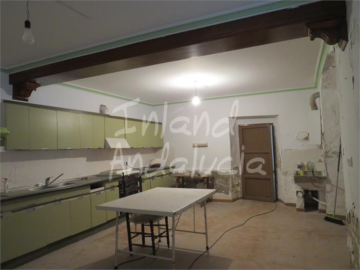 Image No.6-Ferme de 8 chambres à vendre à Porcuna