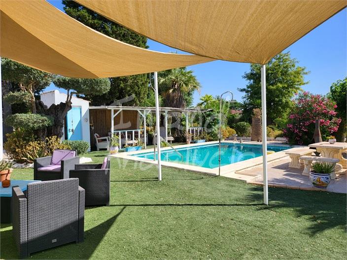 Image No.3-4 Bed Villa for sale