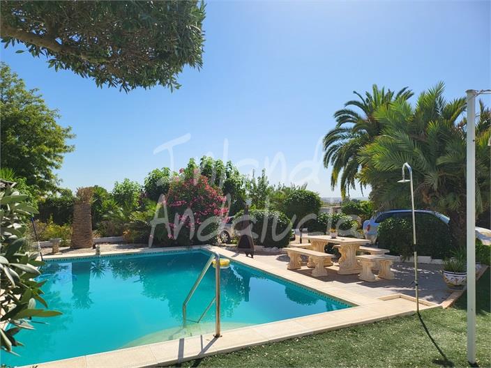 Image No.6-4 Bed Villa for sale