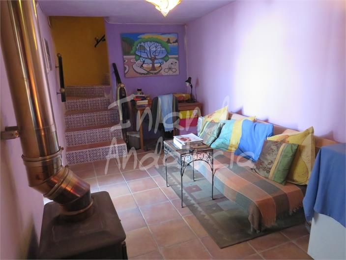 Image No.9-3 Bed House for sale