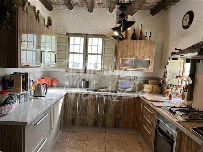 Image No.5-3 Bed Farmhouse for sale
