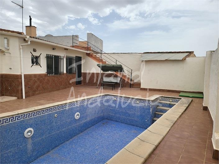 Image No.9-3 Bed Villa for sale
