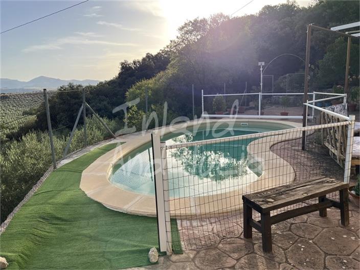 Image No.4-2 Bed House for sale
