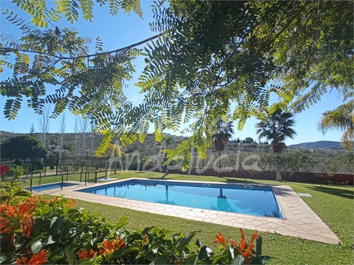 Image No.5-2 Bed Property for sale