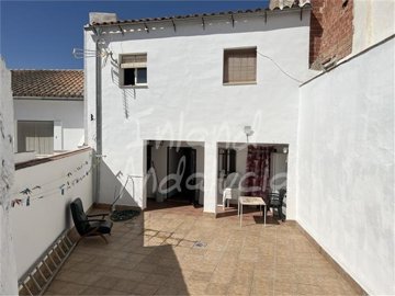 1 - Baena, House