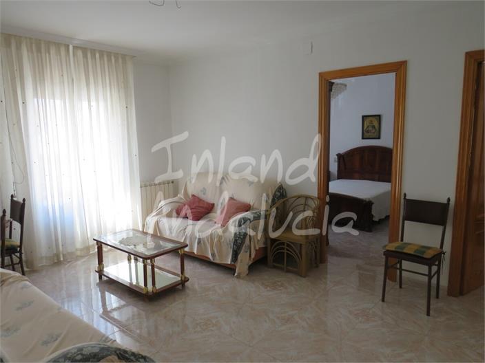Image No.3-Propriété de 5 chambres à vendre à Martos
