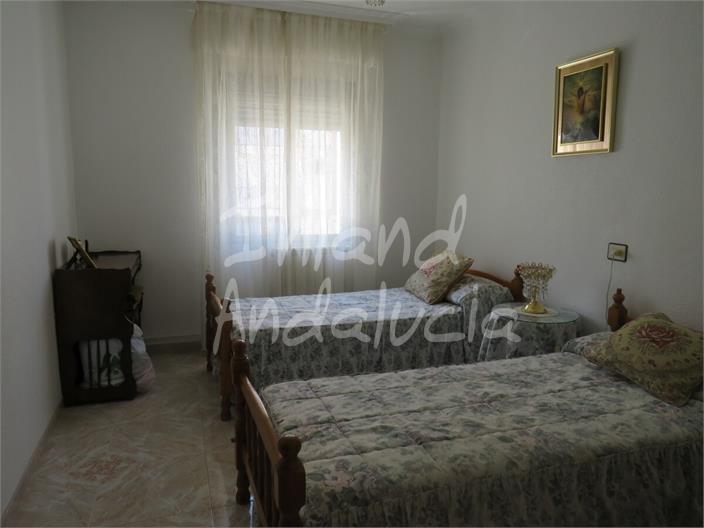 Image No.5-Propriété de 5 chambres à vendre à Martos