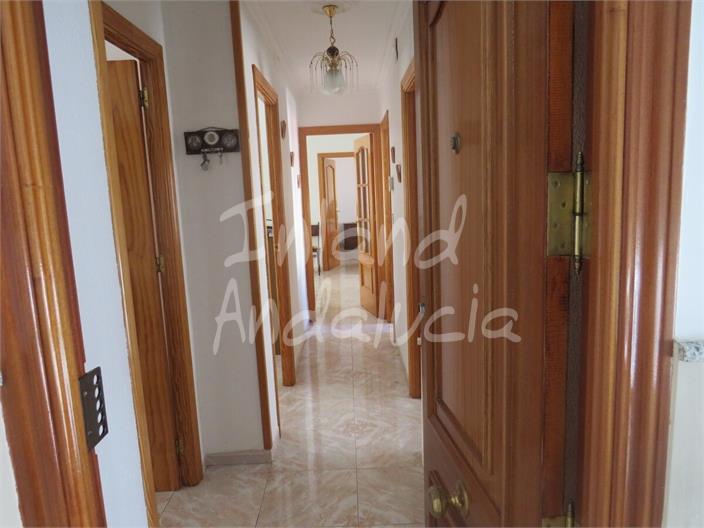 Image No.6-Propriété de 5 chambres à vendre à Martos