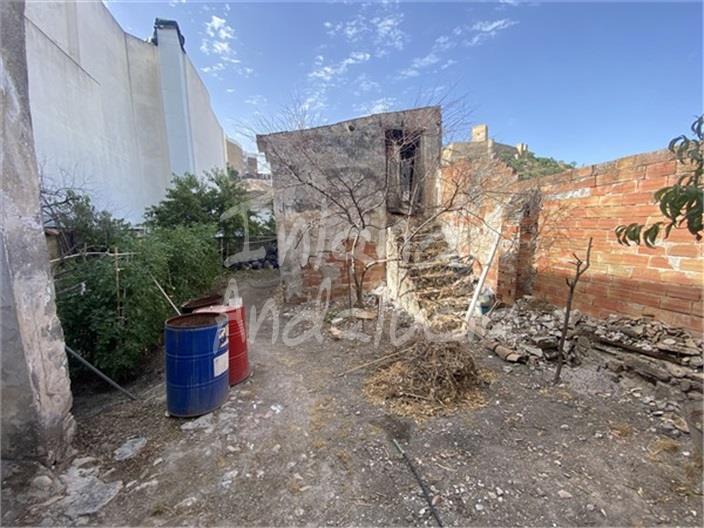Image No.3-4 Bed House for sale