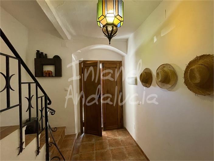Image No.4-3 Bed House for sale