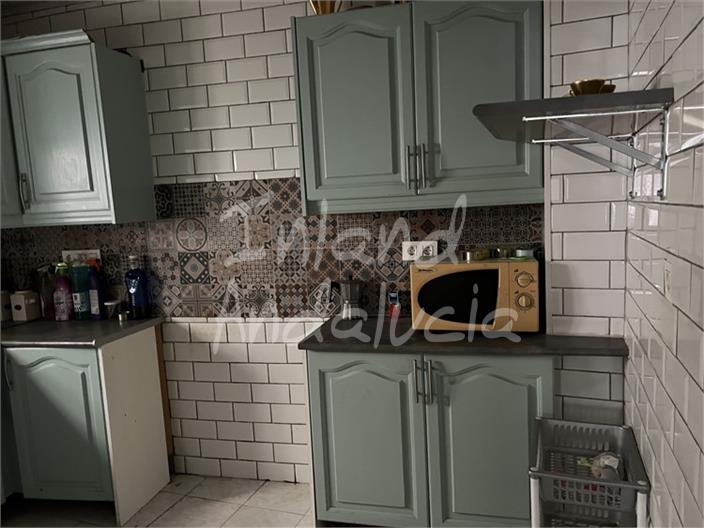 Image No.6-2 Bed House for sale