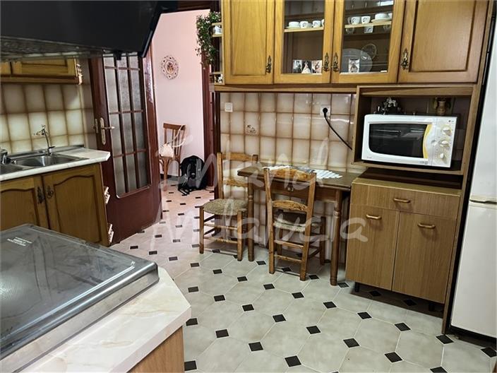 Image No.6-4 Bed Property for sale