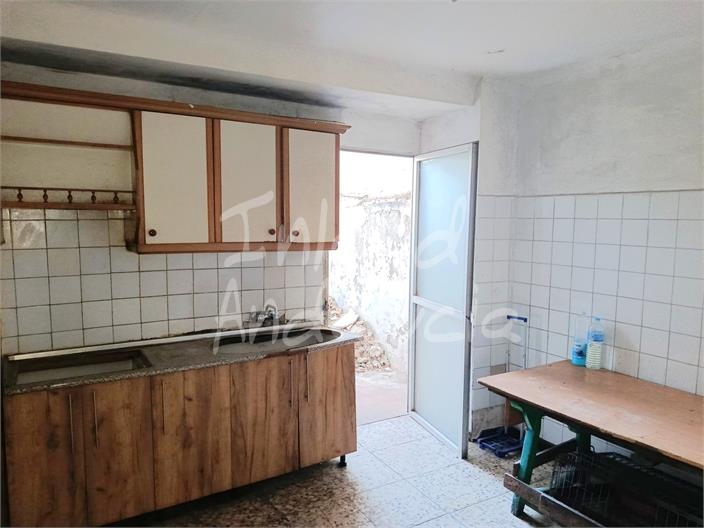 Image No.5-3 Bed House for sale