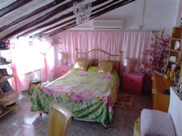 full20046458844747