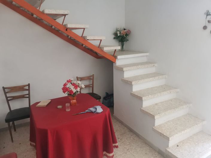 Image No.10-6 Bed Country House for sale