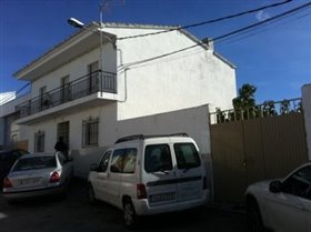Image No.0-Maison de village de 5 chambres à vendre à La Rabita