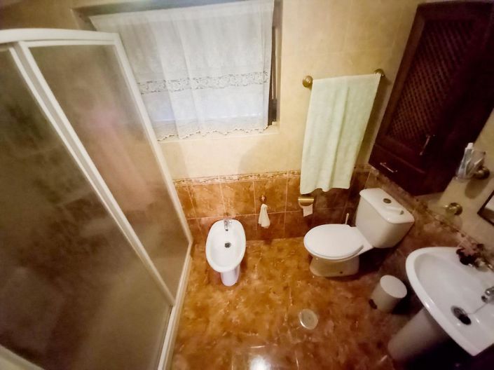 Image No.10-Maison de ville de 4 chambres à vendre à Martos