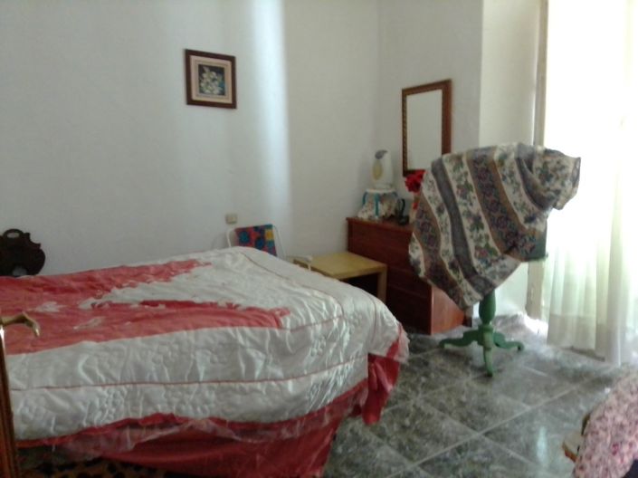 Image No.18-Maison de ville de 8 chambres à vendre à Martos