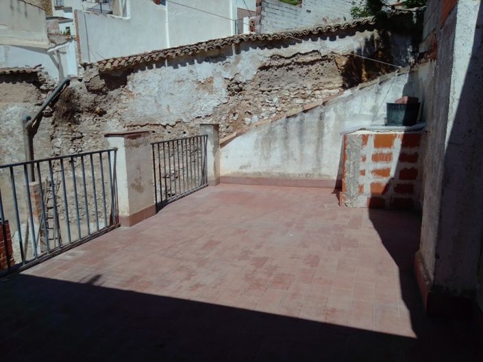 Image No.21-Maison de ville de 8 chambres à vendre à Martos