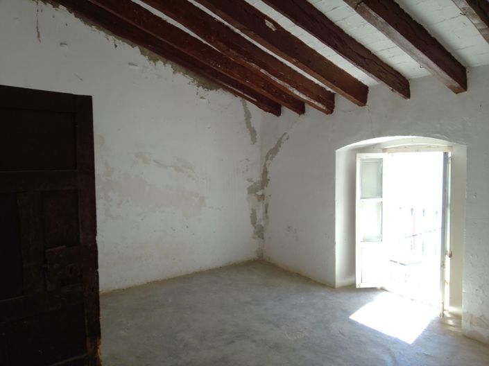 Image No.25-Maison de ville de 8 chambres à vendre à Martos