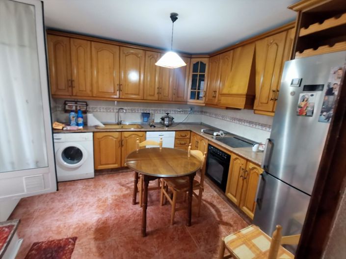 Image No.10-Maison de ville de 3 chambres à vendre à Martos