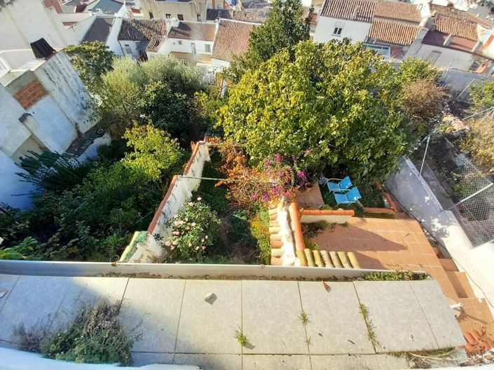 Image No.13-2 Bed Townhouse for sale