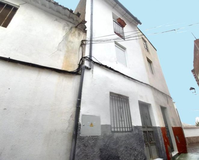 Image No.4-3 Bed Townhouse for sale