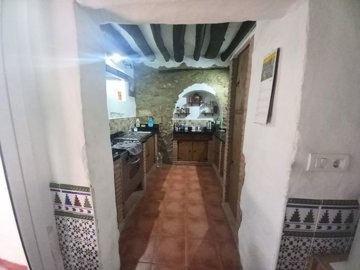 full144070664260216