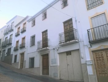 1 - Luque, Townhouse