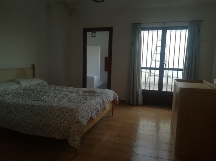 Image No.5-Maison de ville de 6 chambres à vendre à Luque