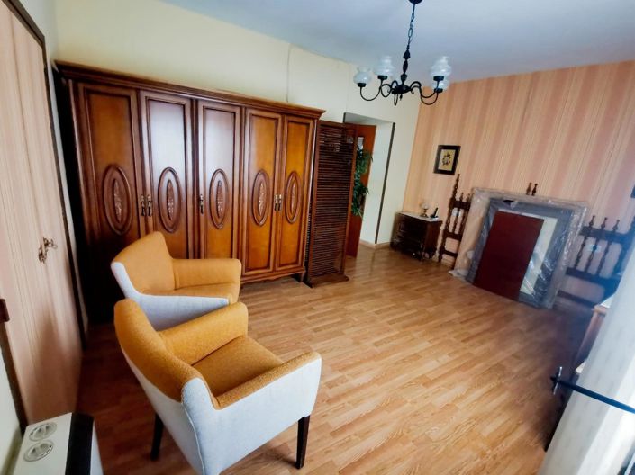 Image No.19-5 Bed Village House for sale